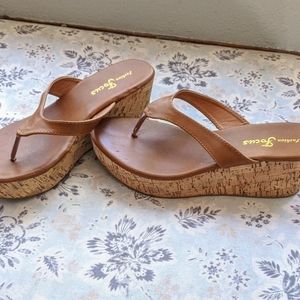 Fashion Focus Sz 8 Thong Sandal Wedge Heel